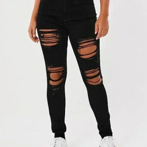 Hollister CURVY HIGH-RISE RIPPED BLACK SUPER SKINNY JEANS